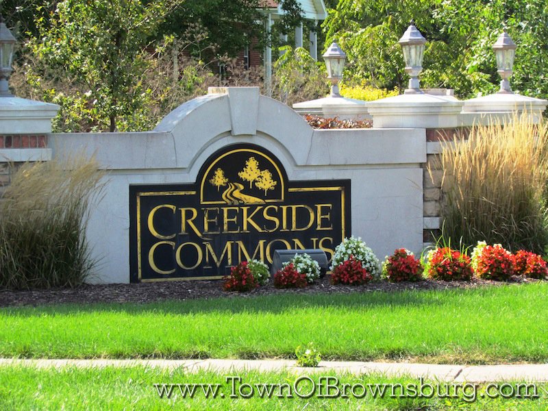 Creekside Commons, Brownsburg, IN: Entrance